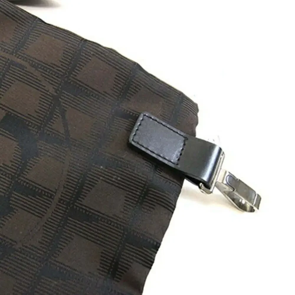 CHANEL Brown Leather Shoulder Bag